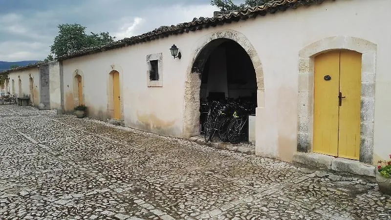 *** ホテル Villa Zottopera キアラモンテ・グルフィ イタリア