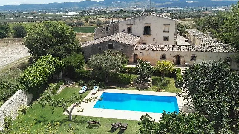 Villa Zottopera キアラモンテ・グルフィ イタリア